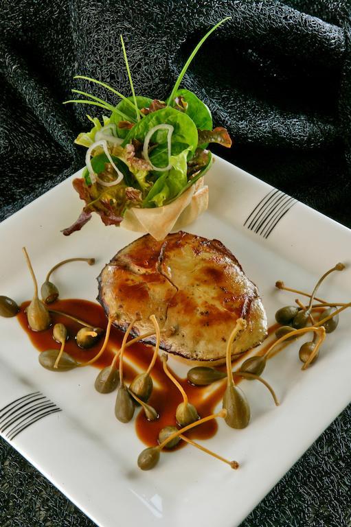 Hotel Restaurant Du Chateau Рокамадур Экстерьер фото